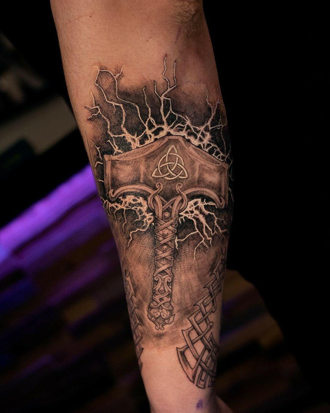 Inksearch tattoo Horyzont