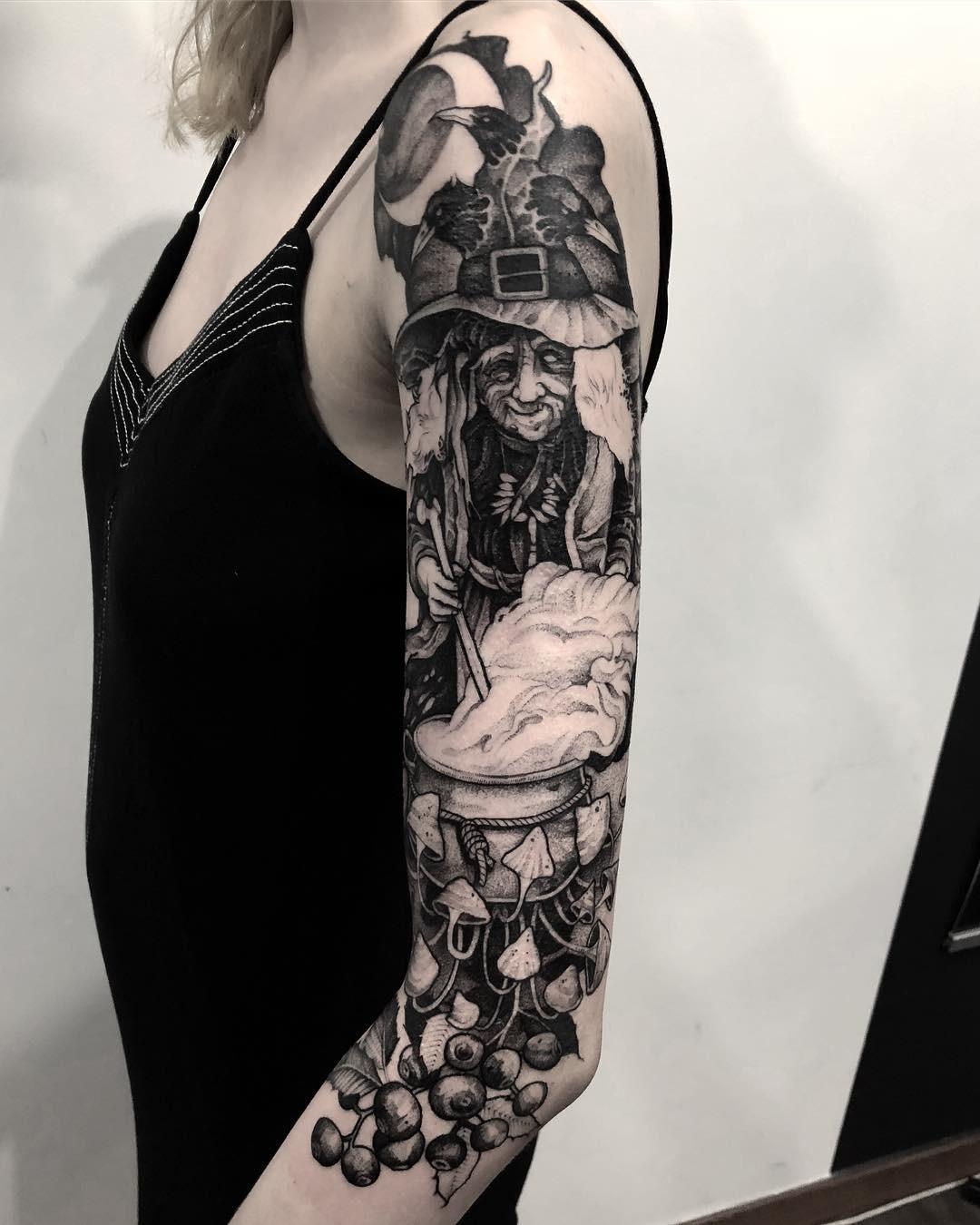 Inksearch tattoo Patryk Chybowski (Boski Tattoo)