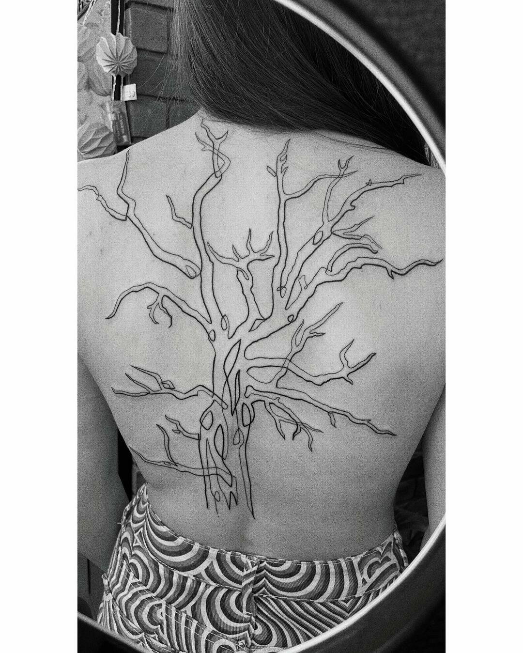 Inksearch tattoo Daria Zoe Dąbrowska