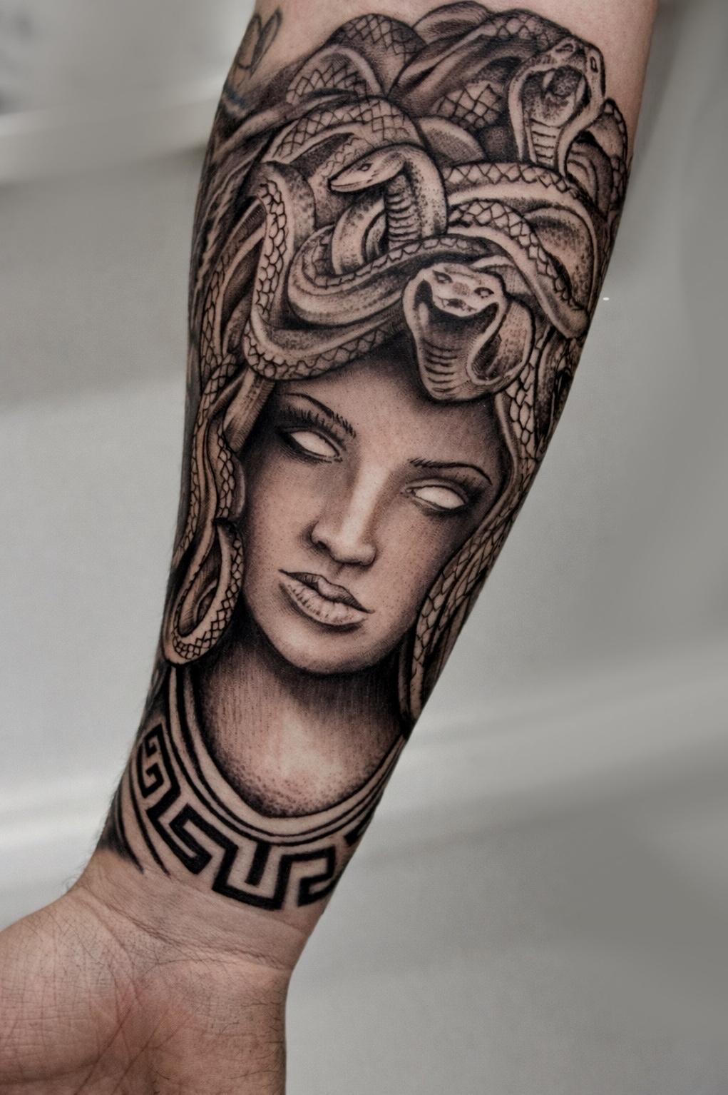 Inksearch tattoo Santa Monica Studio Tatuażu