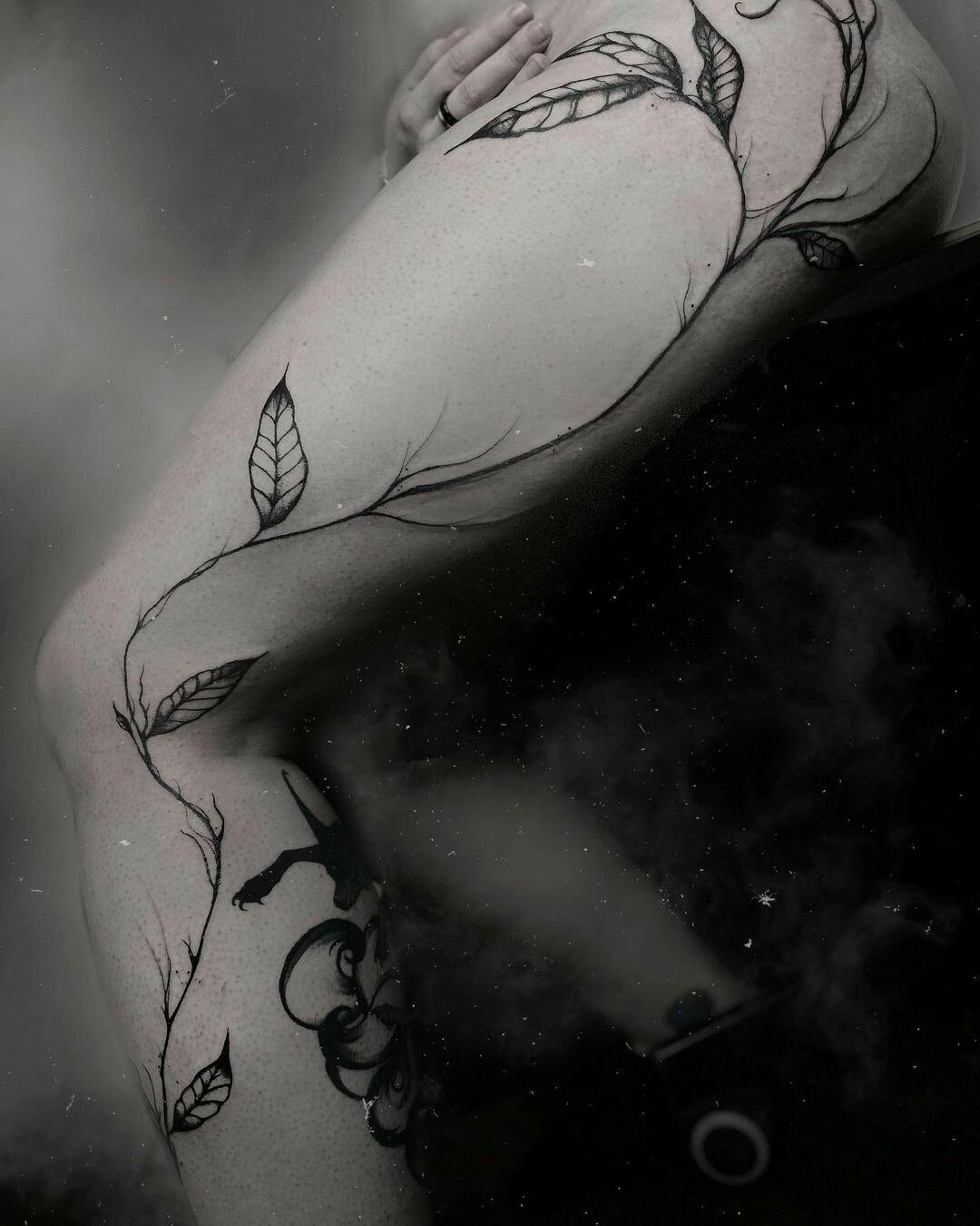 Inksearch tattoo Emanuela Latoszek 🌙 The Sacred Touch ⚜️