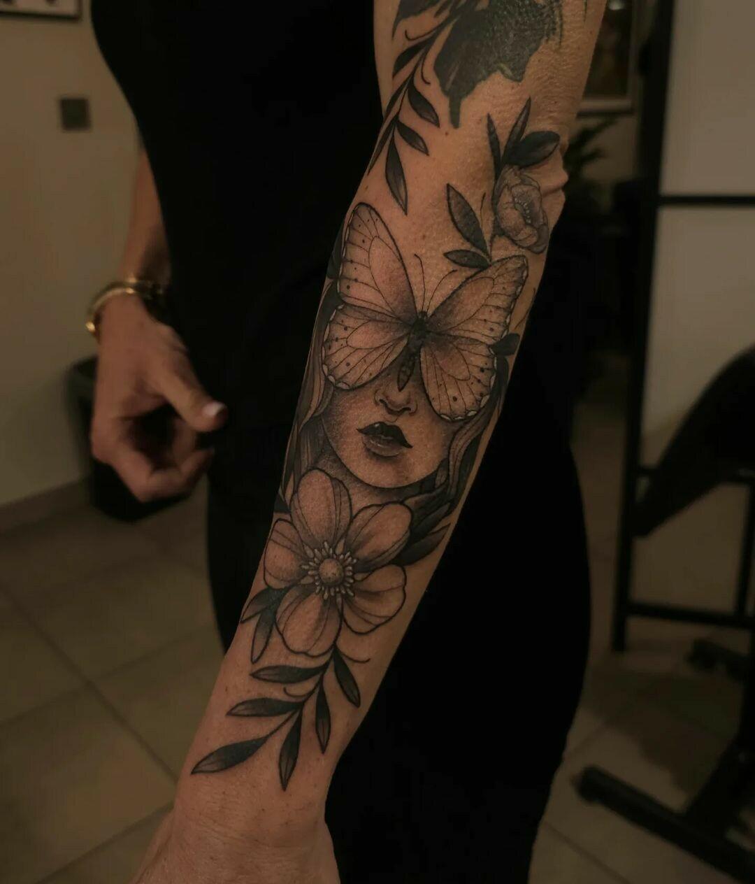 Inksearch tattoo Kaja Tattoo