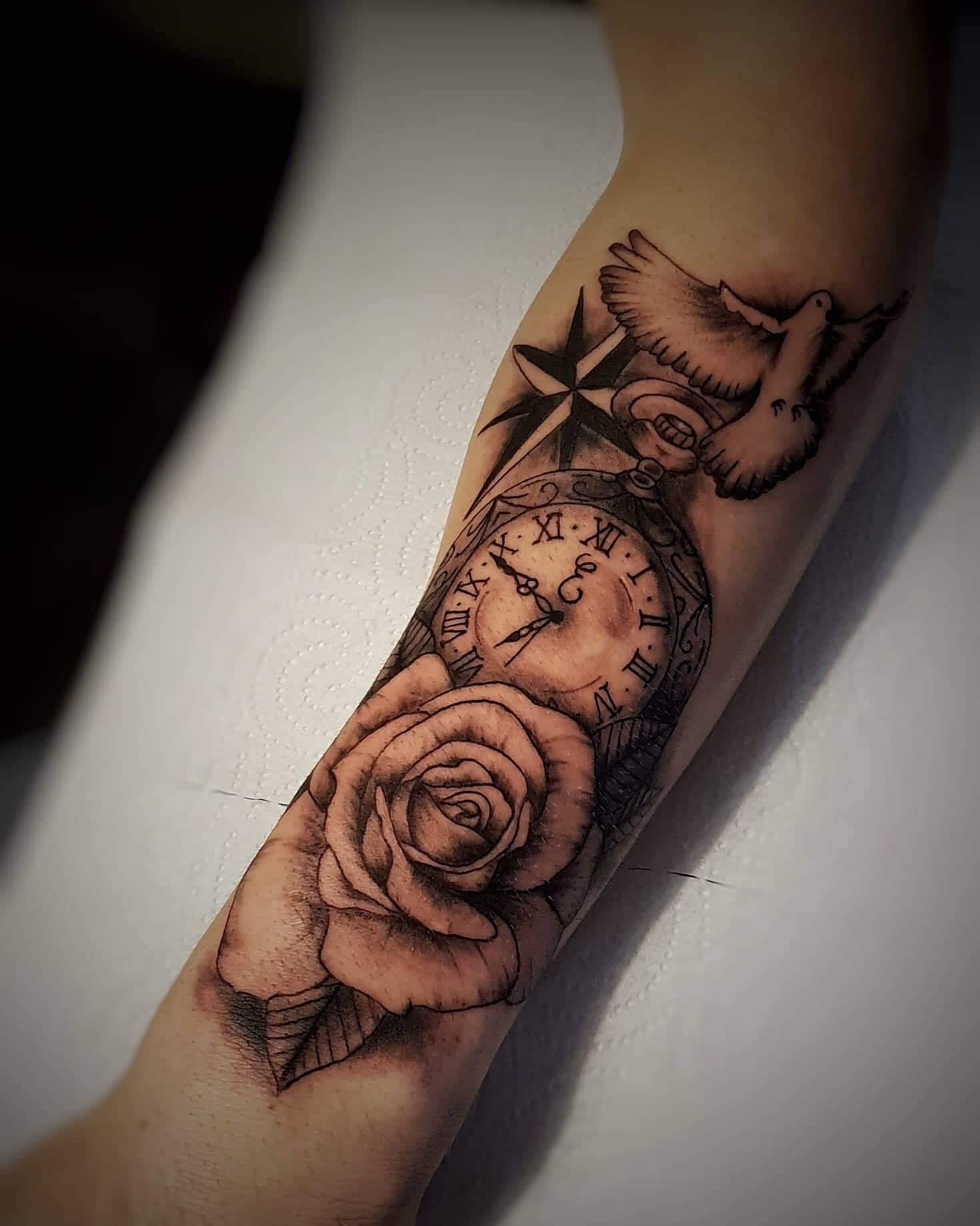 Inksearch tattoo Albufeira Tattoo Piercing & Surfshop