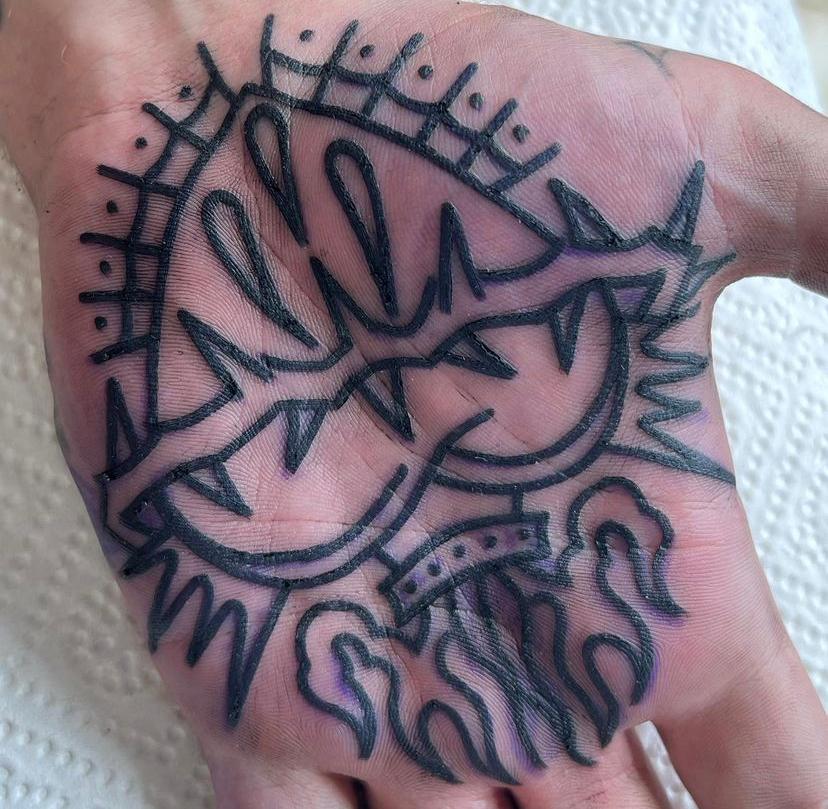 Inksearch tattoo Czarna Igła / Black Needle Tattoos