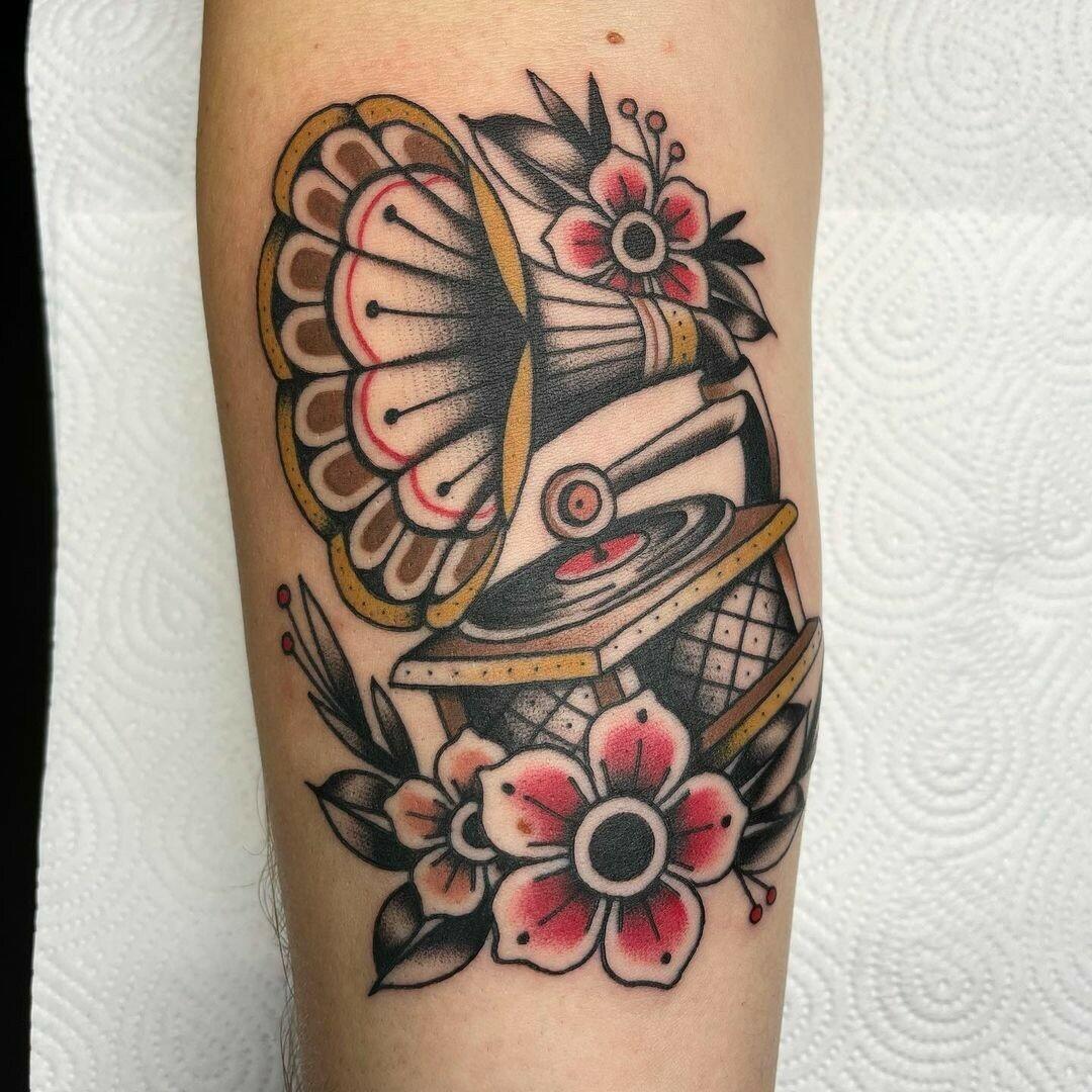 Inksearch tattoo Evel Qbiak