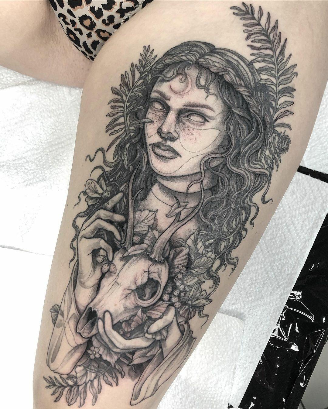 Inksearch tattoo Crystvlmind ART