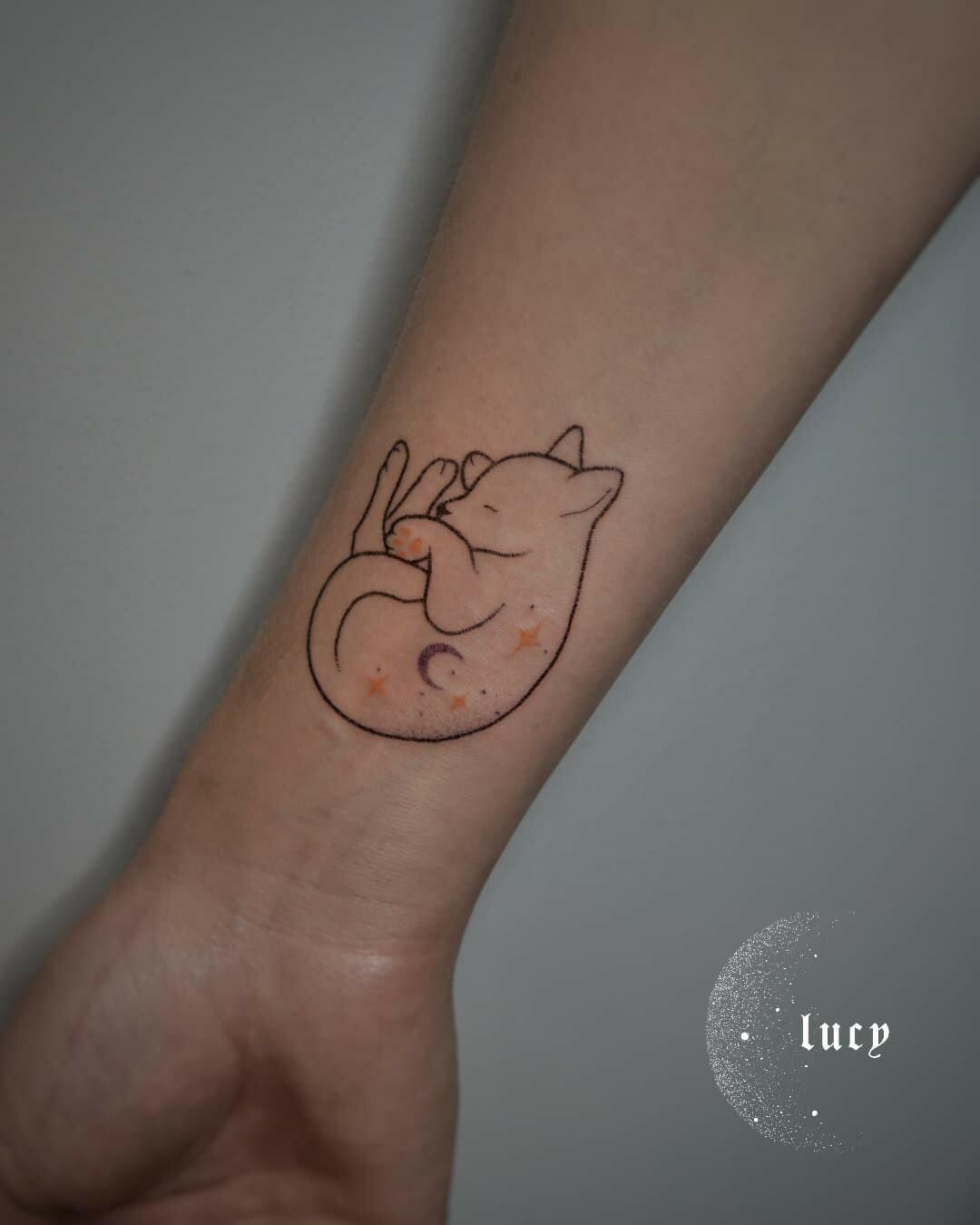 Inksearch tattoo Lucy_handpoke