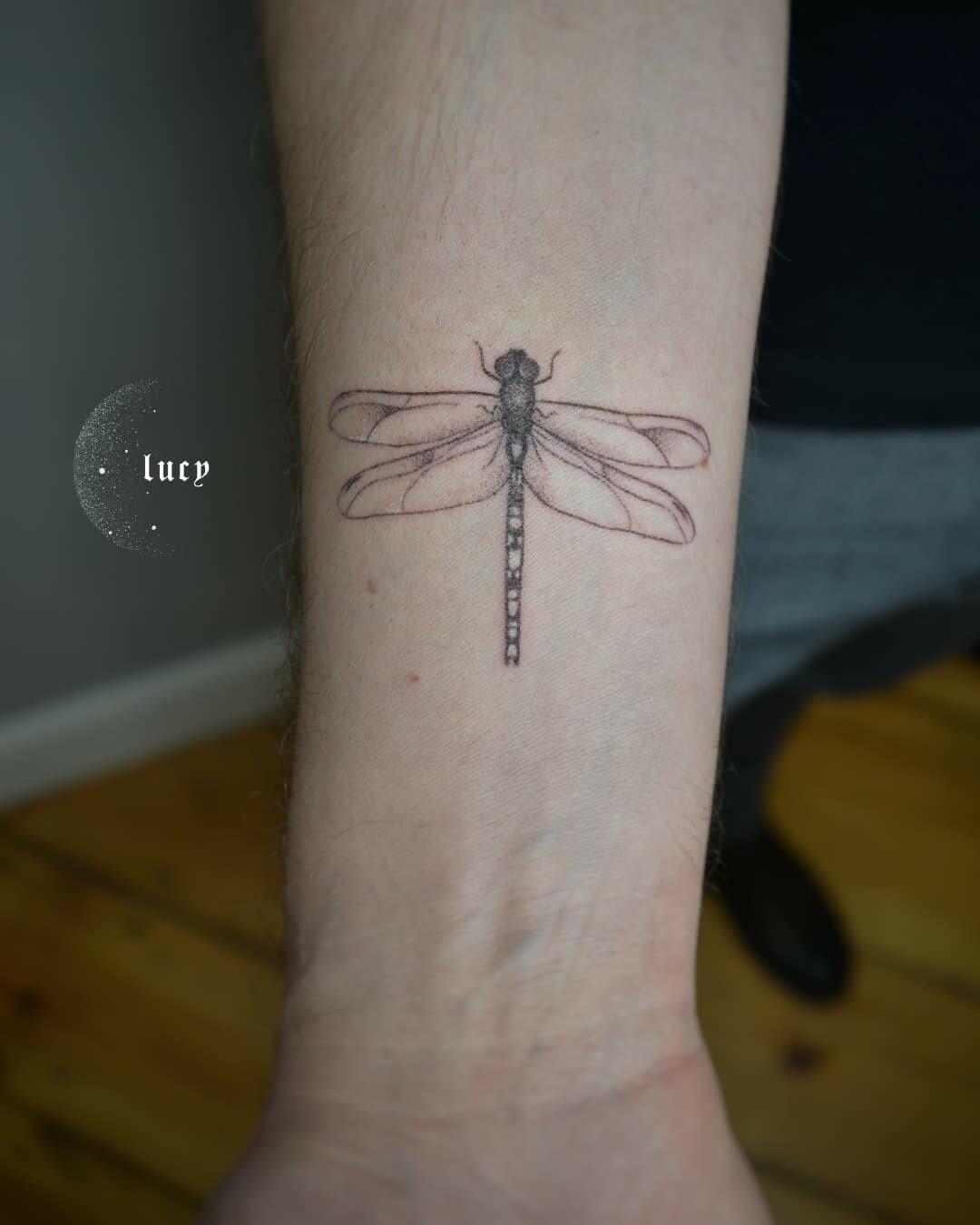 Inksearch tattoo Lucy_handpoke