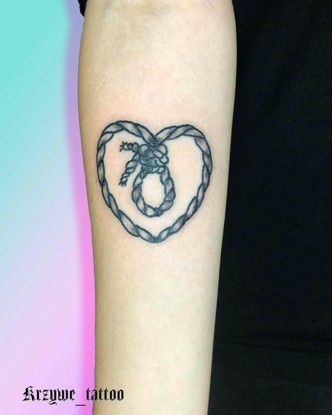 Inksearch tattoo krzywe_tattoo