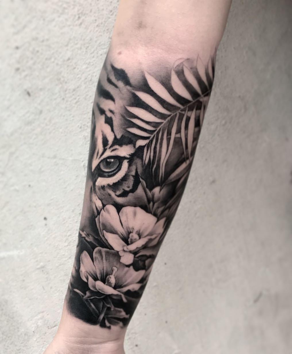 Inksearch tattoo Agata Brekiesz