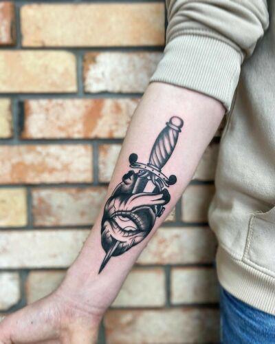 Gloson inksearch tattoo