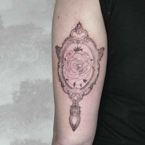 Szara Wara inksearch tattoo