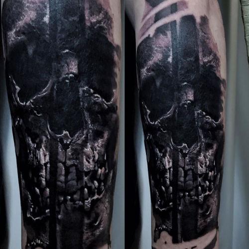 Maciej Enzo Sowa inksearch tattoo