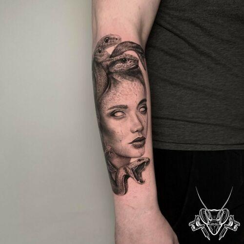 Modliszka Studio Tatuażu inksearch tattoo