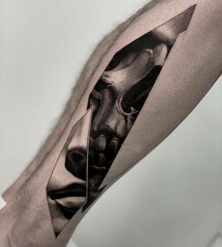 Ivan.khart inksearch tattoo