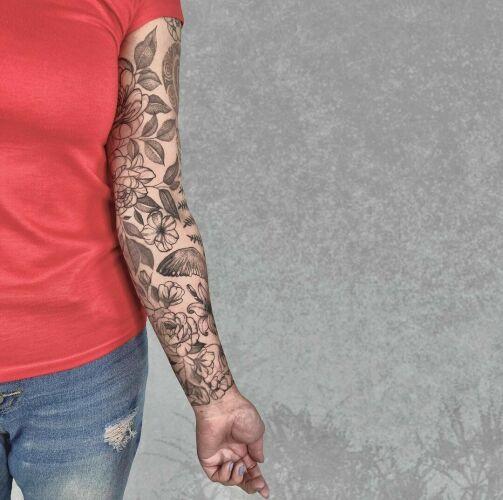 Szara Wara inksearch tattoo