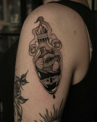 Nautilus Tattoo Studio inksearch tattoo
